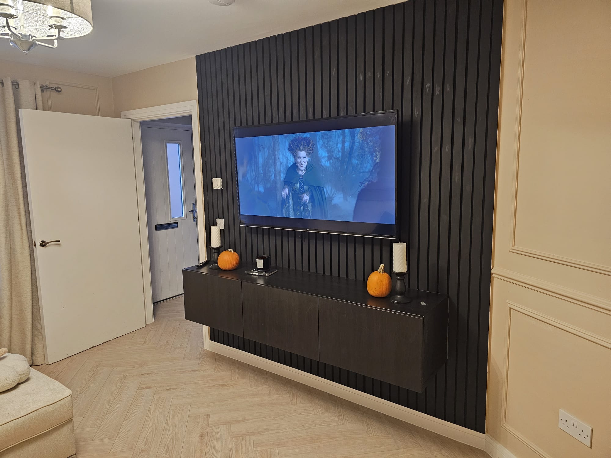 Modern Living Room Feature Wall